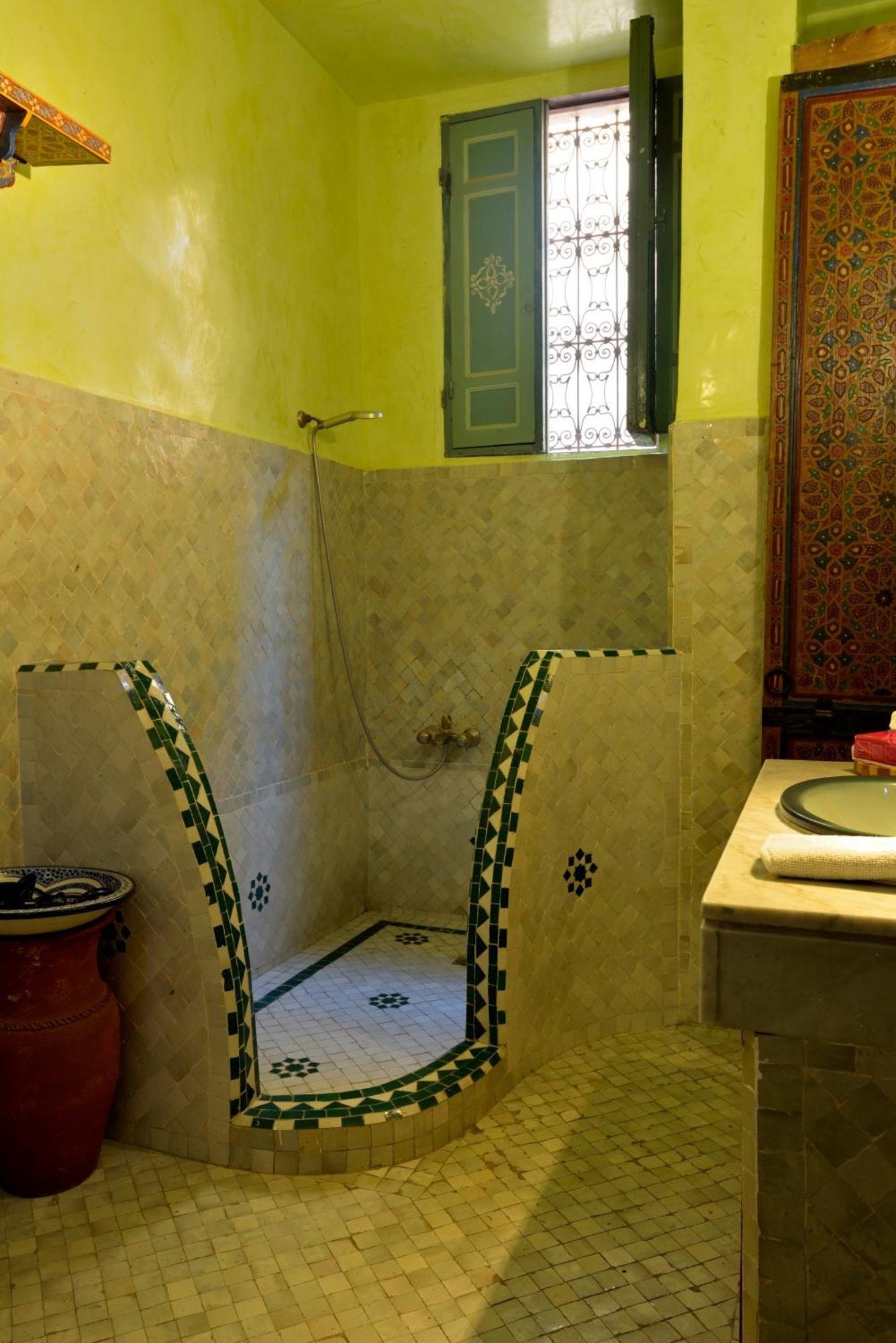 Riad Dar Cordoba Фес Екстериор снимка