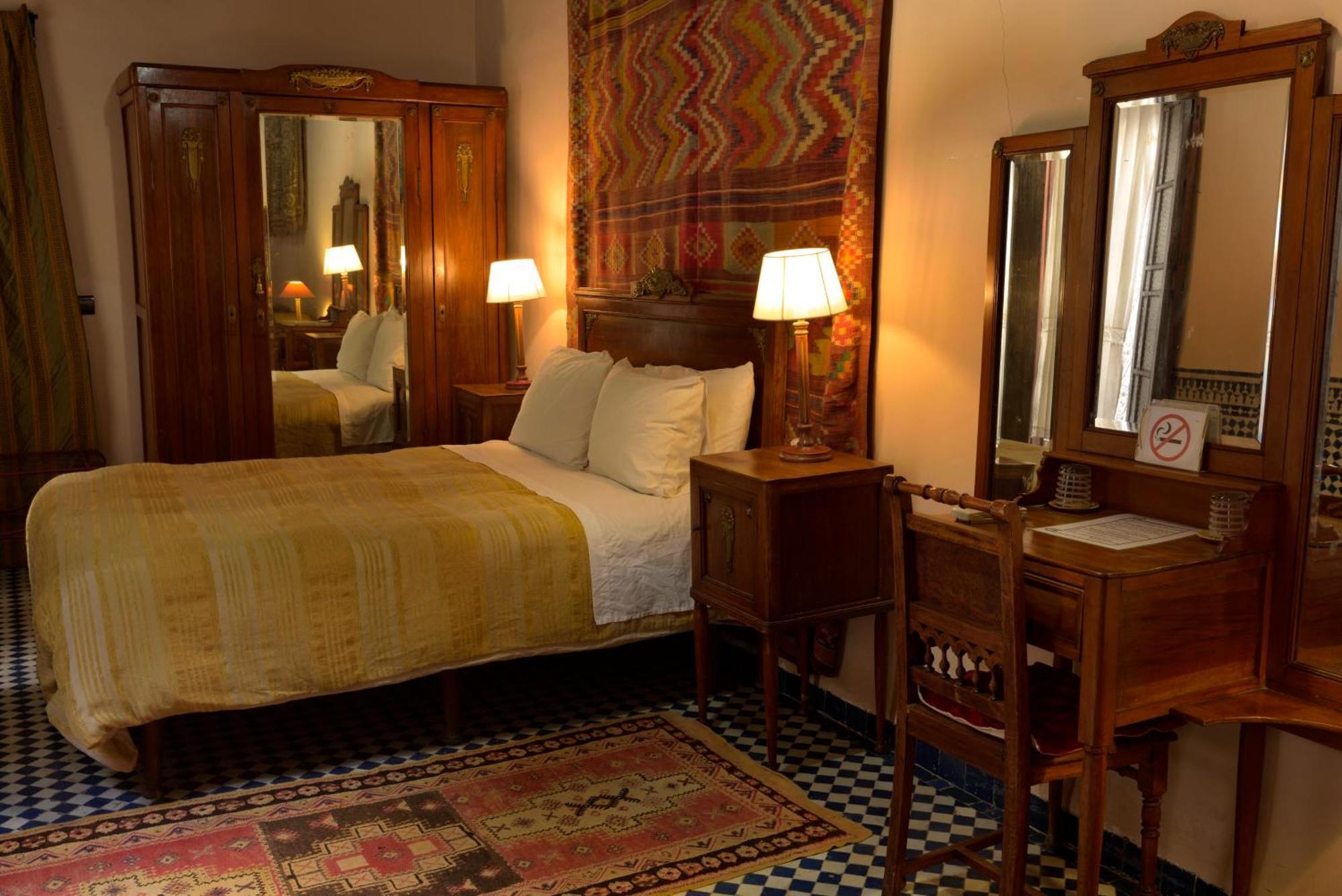 Riad Dar Cordoba Фес Екстериор снимка