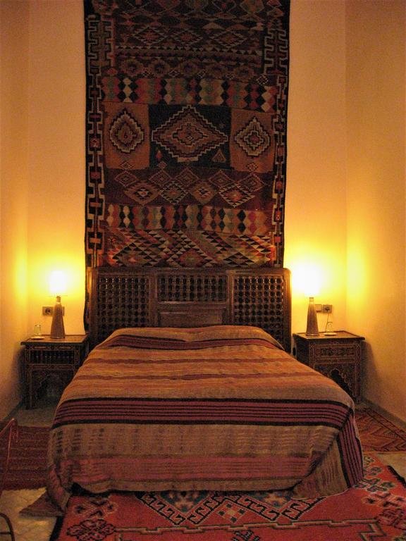 Riad Dar Cordoba Фес Екстериор снимка