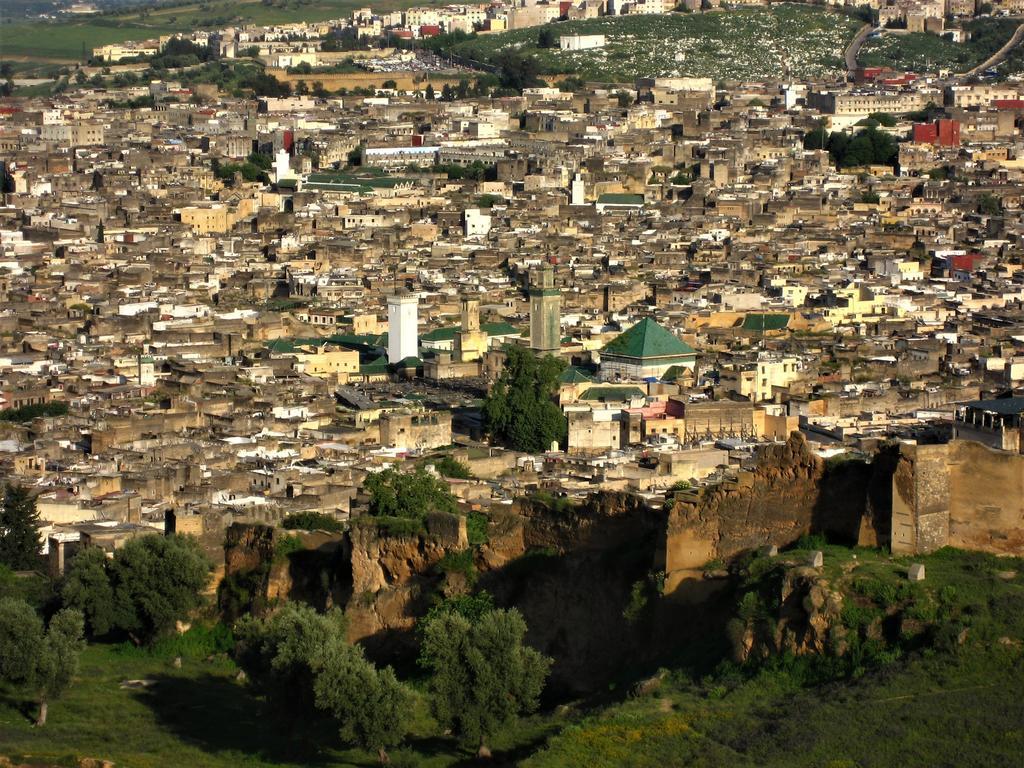 Riad Dar Cordoba Фес Екстериор снимка