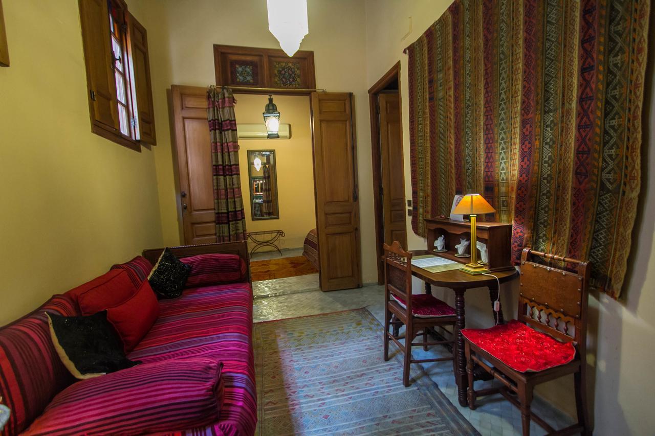Riad Dar Cordoba Фес Екстериор снимка
