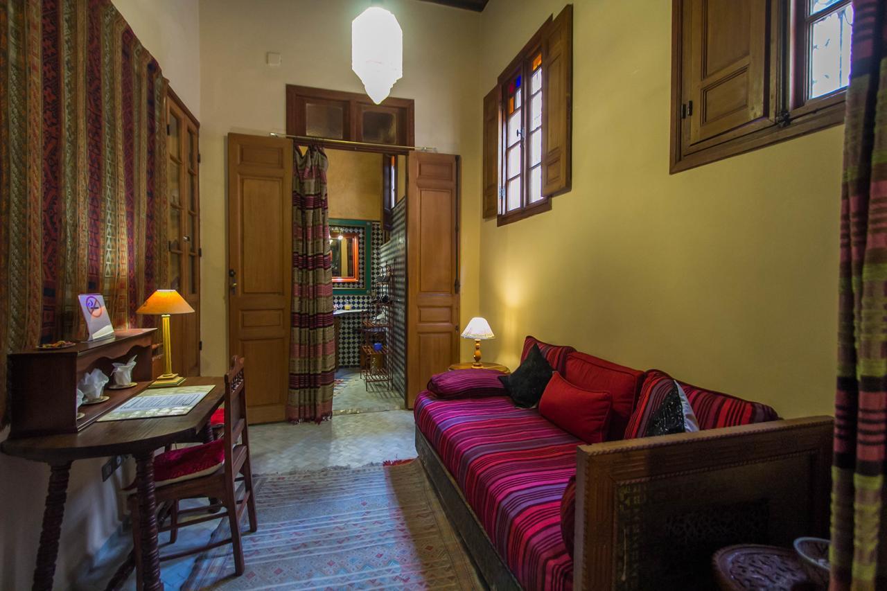Riad Dar Cordoba Фес Екстериор снимка